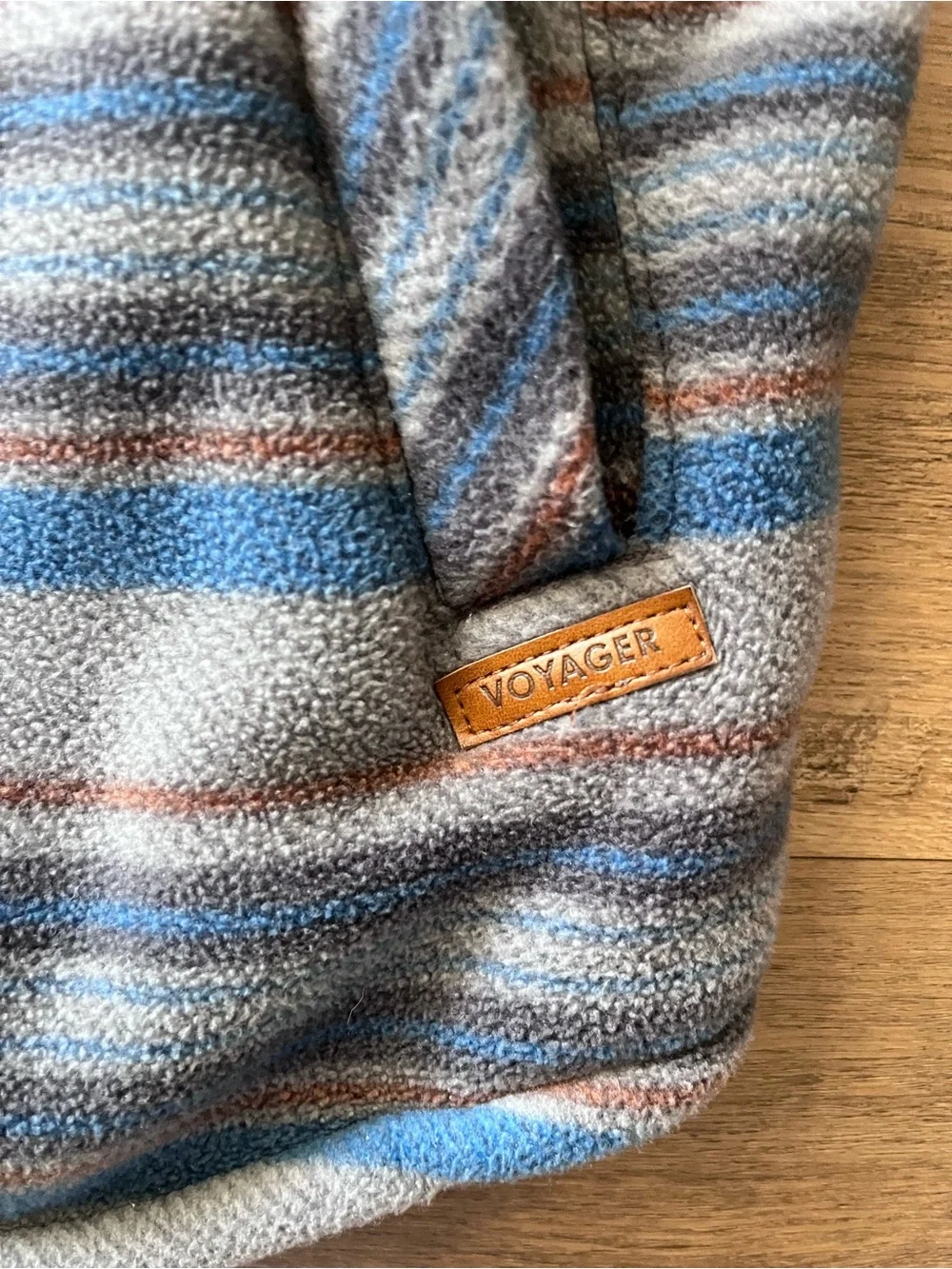 Voyager Men's Blue Striped Fleece-Lined Jacket L